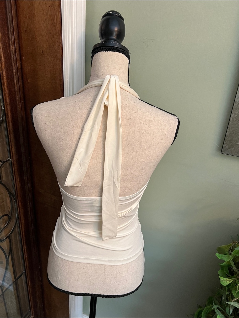 Ivory Halter Ruched Tank Top - Picture 4 of 6